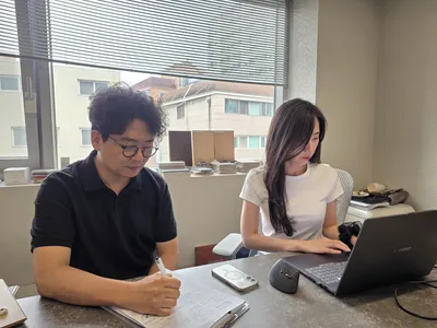 [인터뷰] “공간의 분위기와 생활의 흐름을 설계합니다”… 오브어 유혜선·허기수 대표
