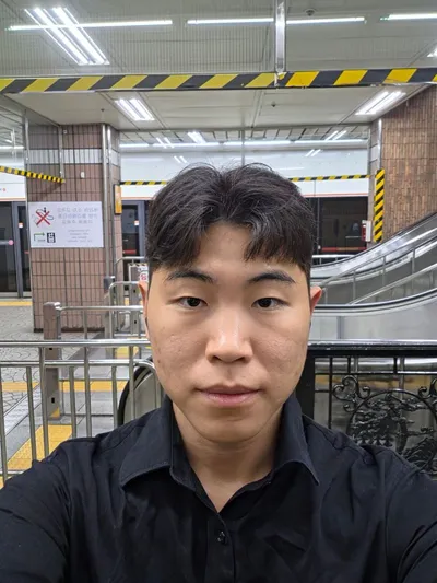 [노동 & 주거 생존 지식] 사회의 덫을 피하는 법: 근로계약서 독소조항부터 전세사기 방어까지