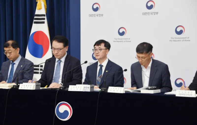 18일 '새정부 추가경정예산안'_정부세종청사 브리핑_기재부